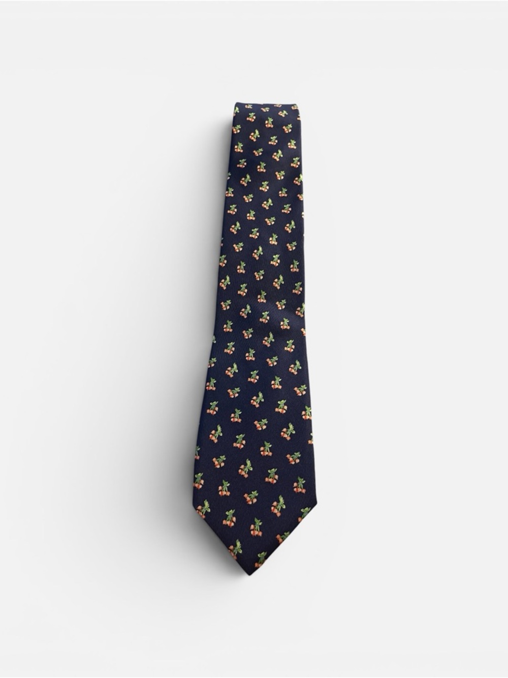 Elegant Tom James Navy Floral Pattern Men's Tie